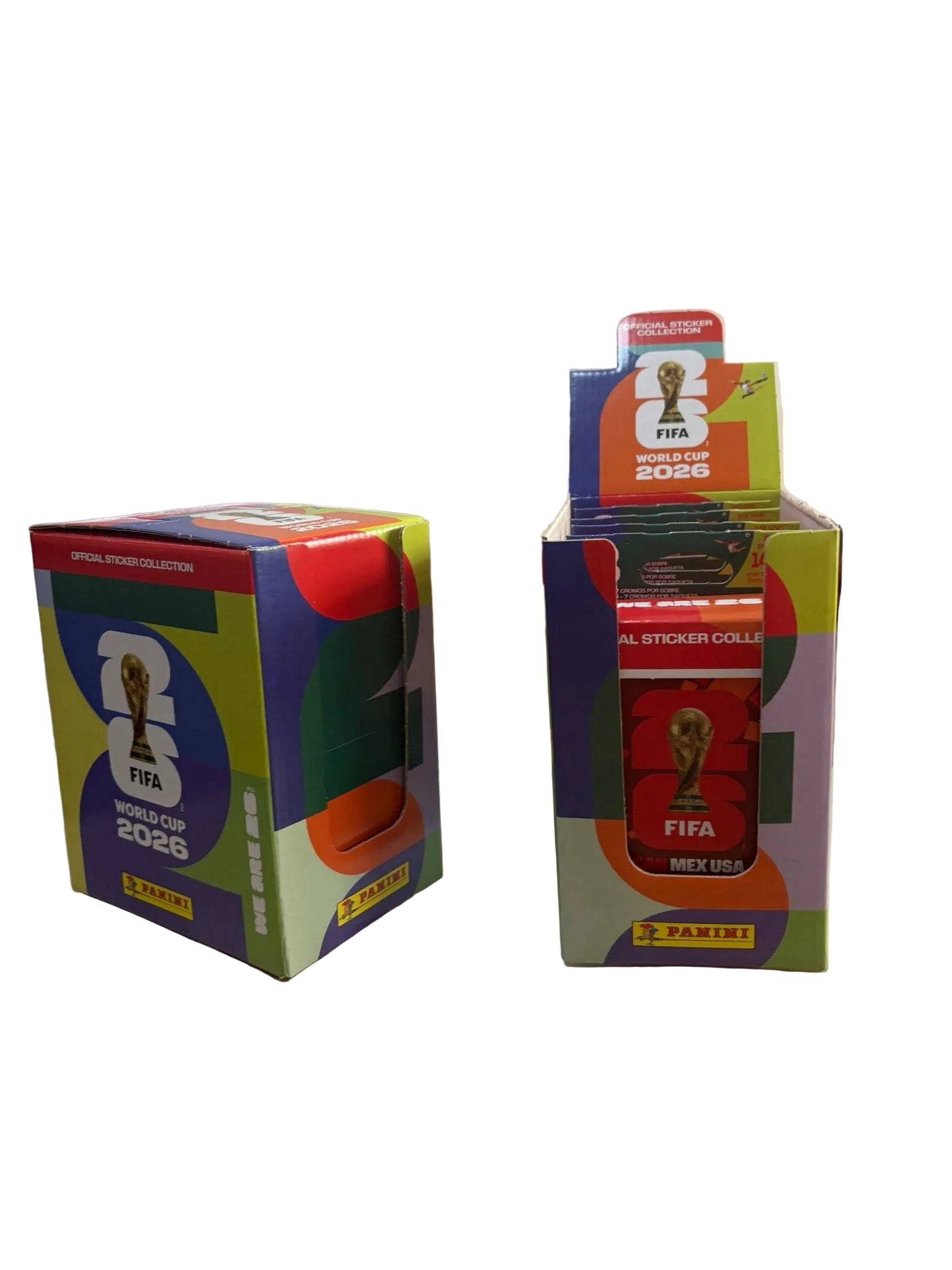 Caja Metálica Pequeña Panini FIFA World Cup 2026 + 8 Sobres Oficiales de Cromos